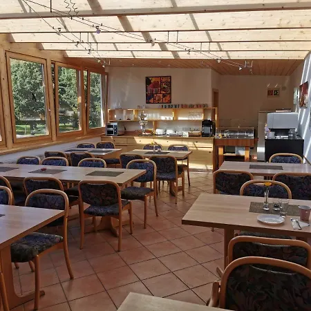 Schwarzwald Sportzentrum Hotel *